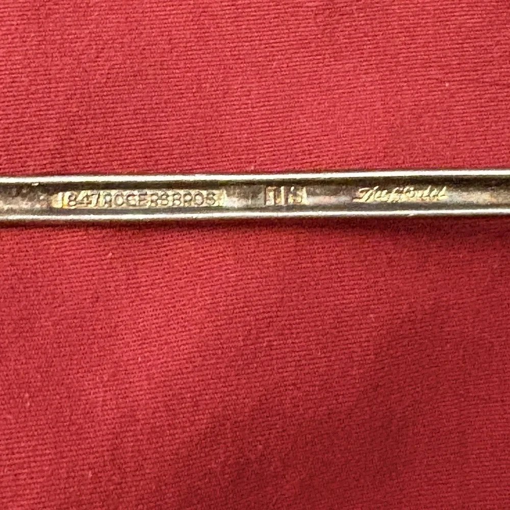 Vintage 1847 Rogers Bros Daffodil Iced Tea Spoons Silverplate Floral 7.75